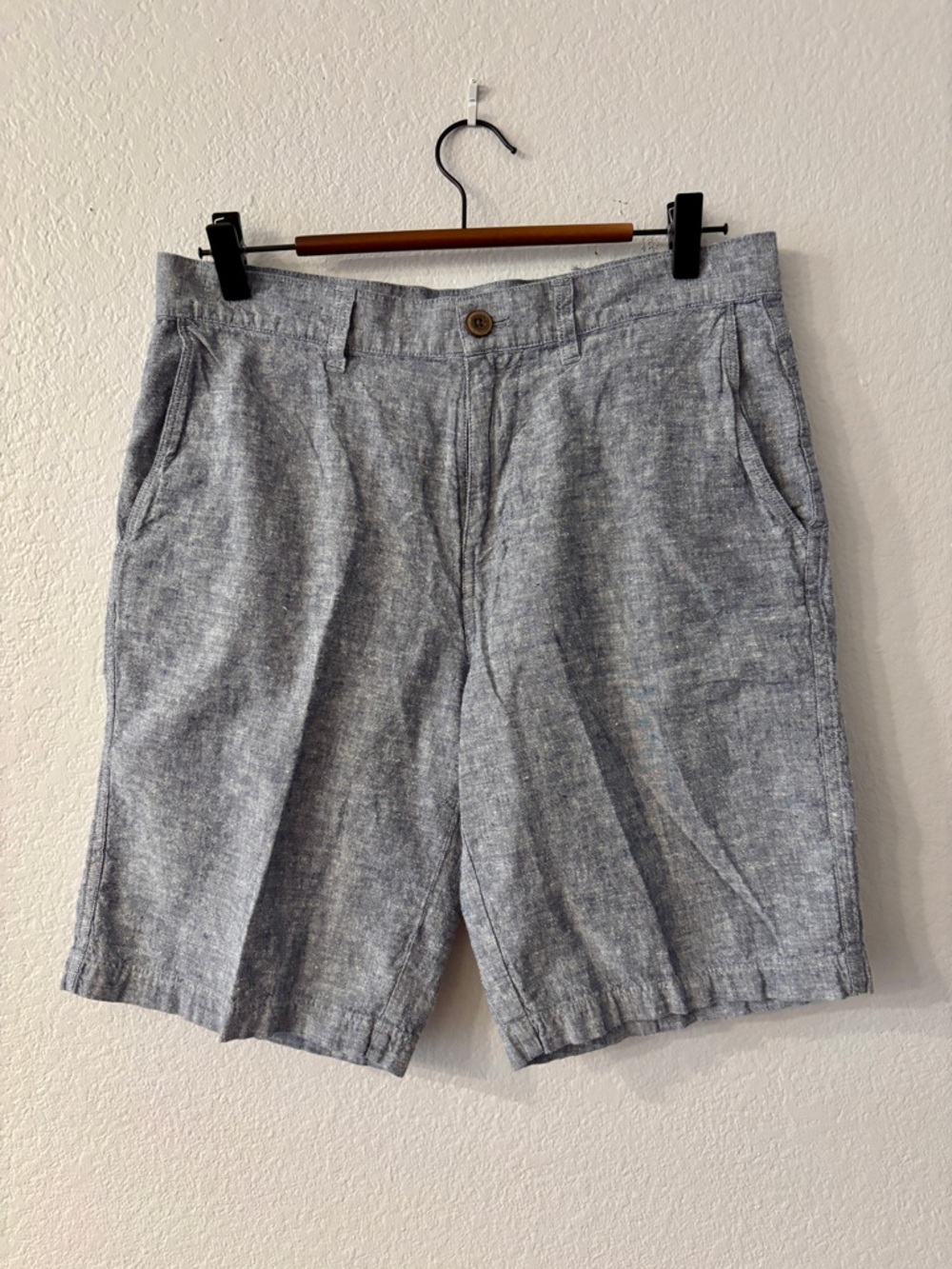 Patagonia Men's Gray Chambray Hemp and Cotton Flat Front Shorts